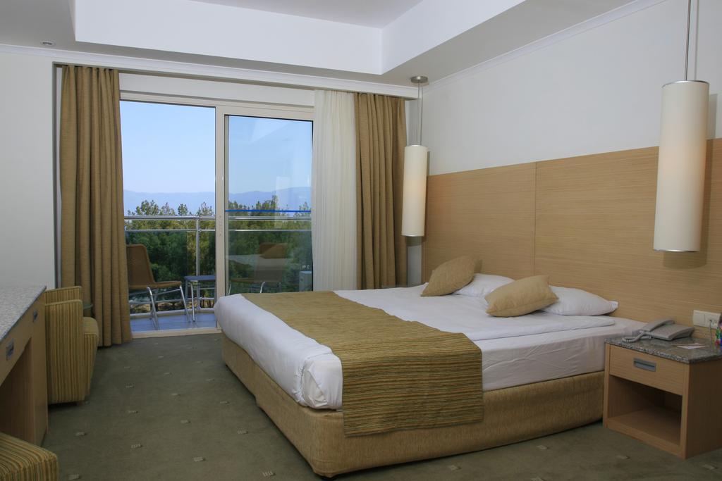 Sealight Resort Hotel Kusadası Szoba fotó