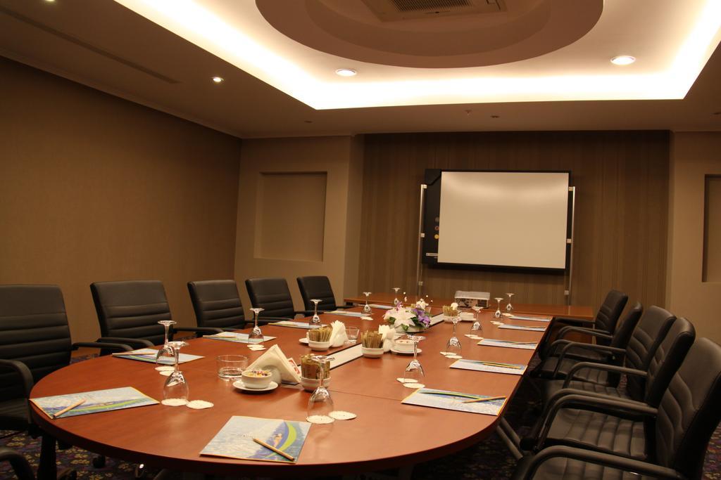 Sealight Resort Hotel Kusadası Kültér fotó