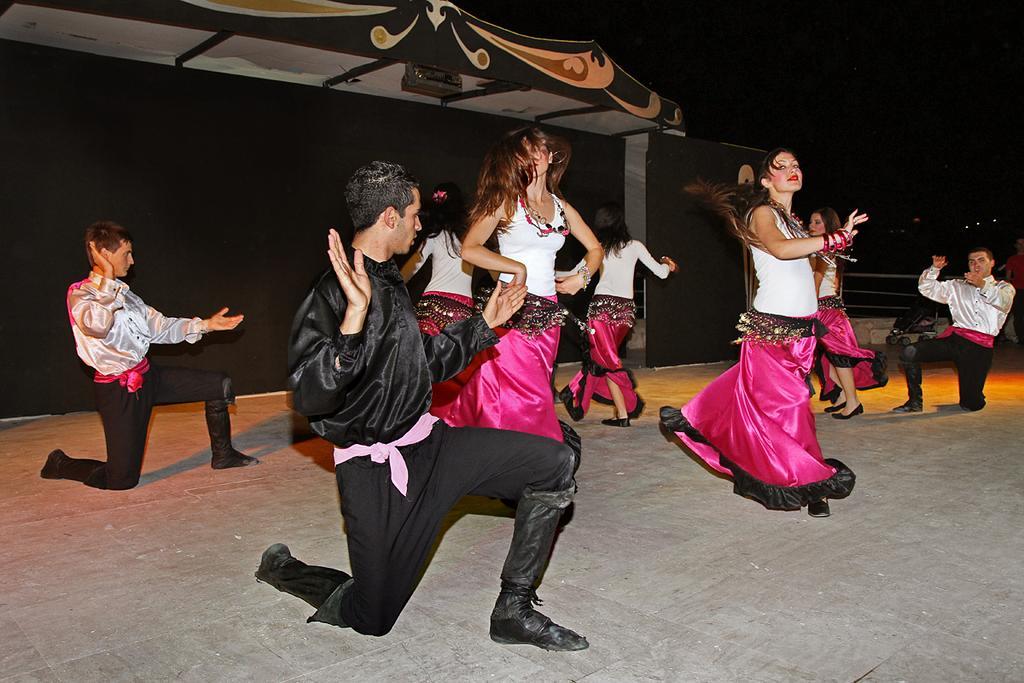 Sealight Resort Hotel Kusadası Kültér fotó