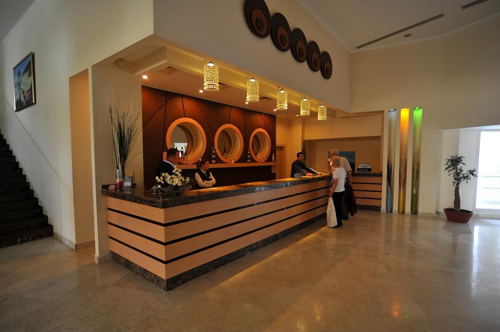 Sealight Resort Hotel Kusadası Kültér fotó