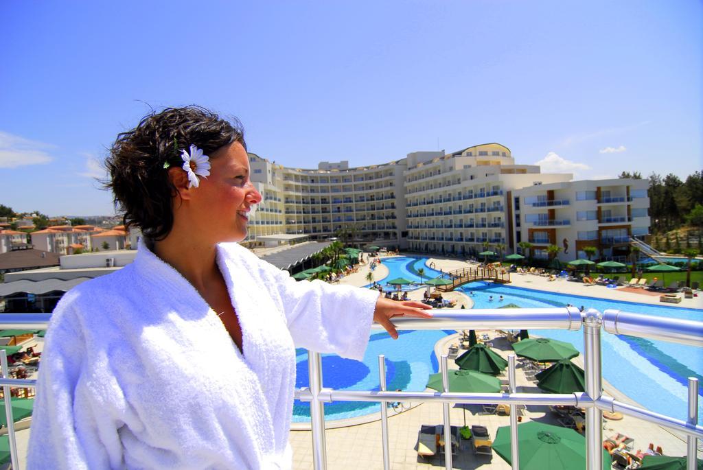 Sealight Resort Hotel Kusadası Kültér fotó