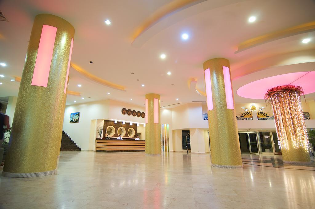 Sealight Resort Hotel Kusadası Kültér fotó